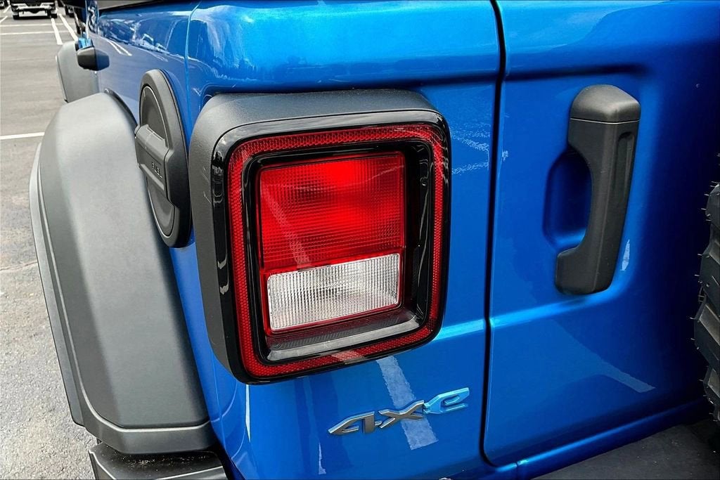 2023 Jeep Wrangler 4xe 4DR 4WD