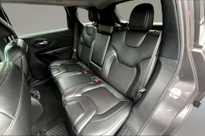2019 Jeep Cherokee Altitude