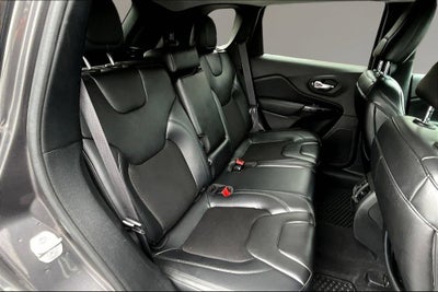2019 Jeep Cherokee Altitude