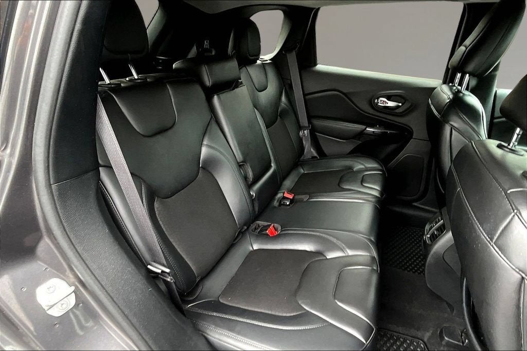 2019 Jeep Cherokee Altitude
