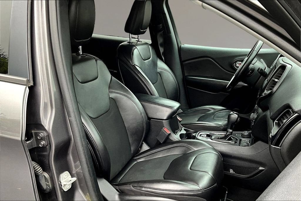 2019 Jeep Cherokee Altitude