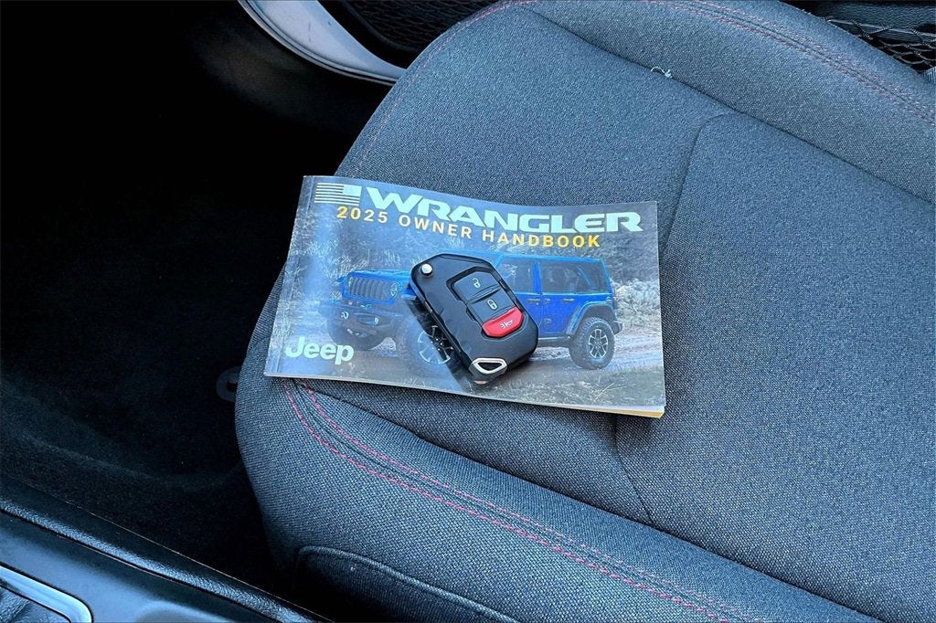 2025 Jeep Wrangler Rubicon