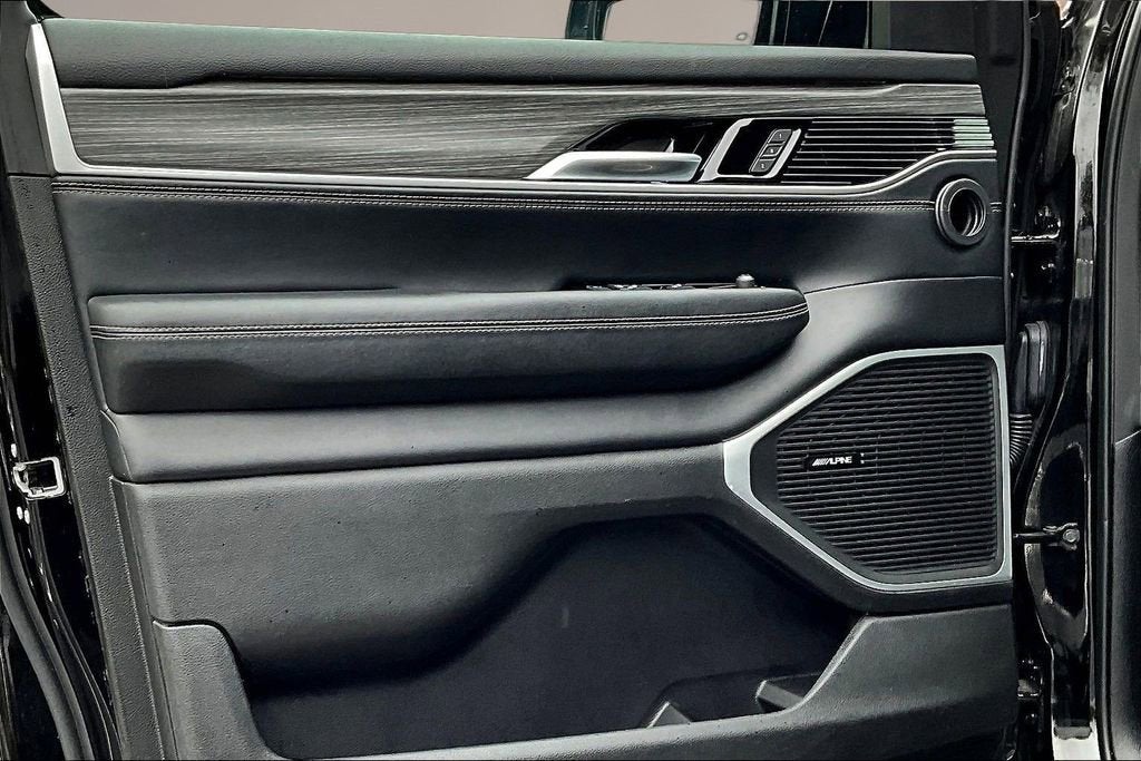 2024 Jeep Wagoneer Series II