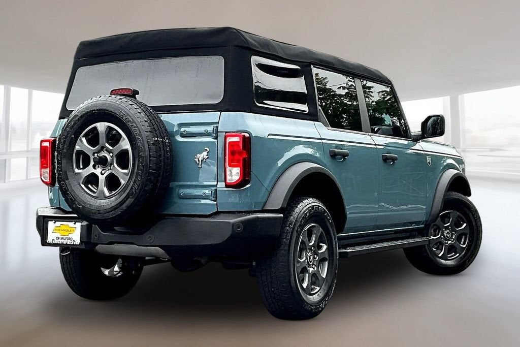 2023 Ford Bronco Base