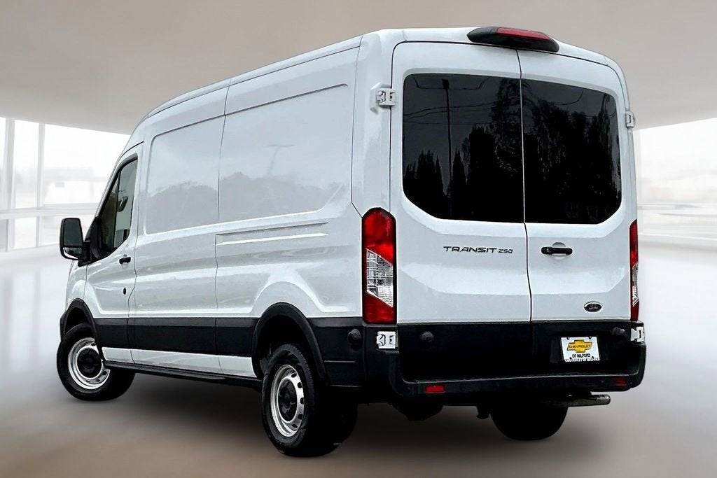 2024 Ford Transit Cargo Van T250 RWD MED RF