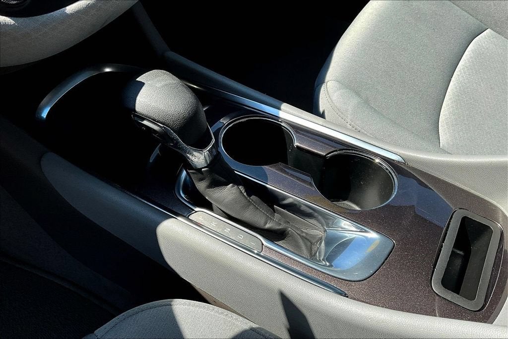 2022 Chevrolet Malibu LS