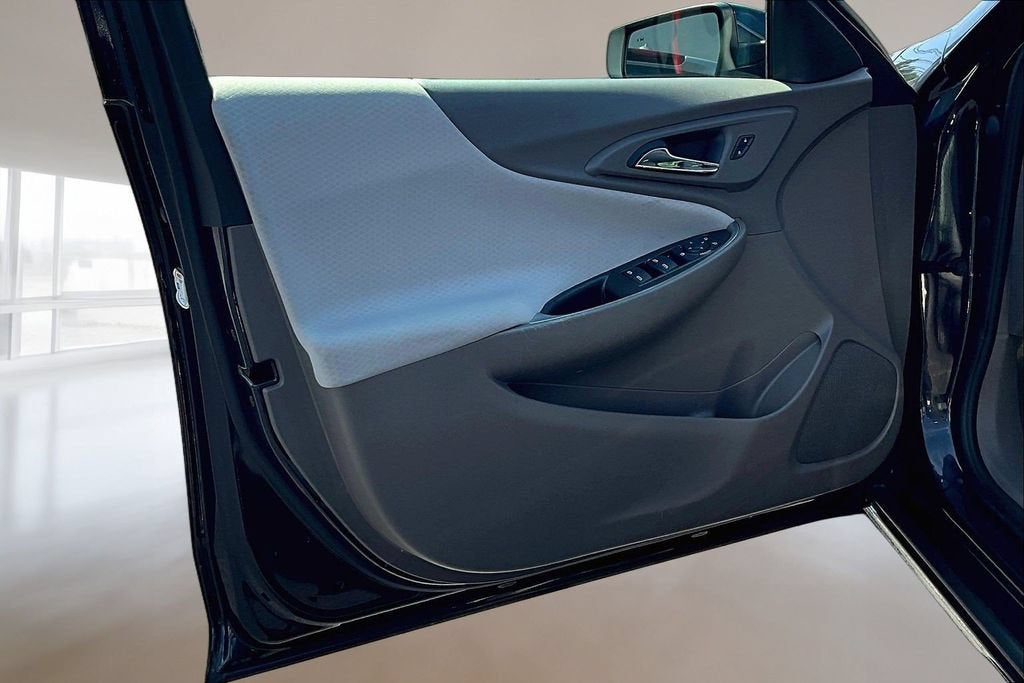 2022 Chevrolet Malibu LS