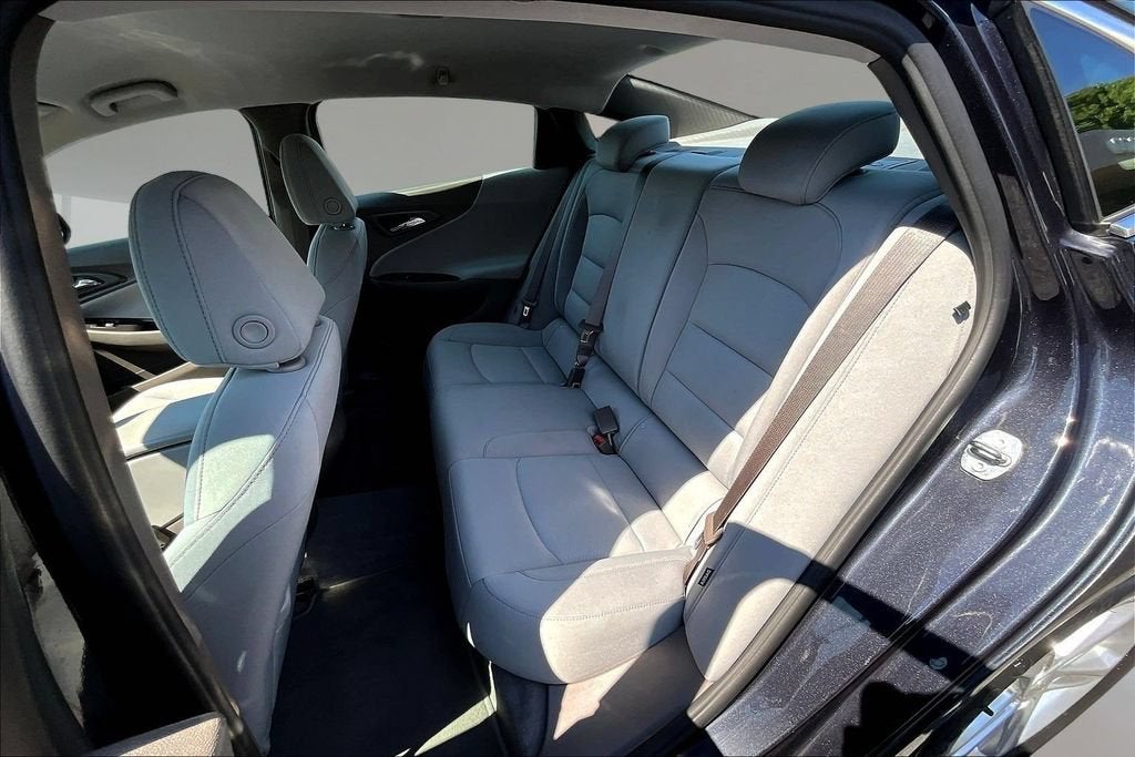 2022 Chevrolet Malibu LS