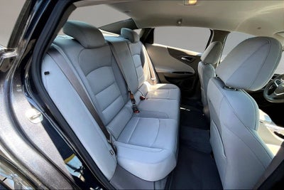 2022 Chevrolet Malibu LS