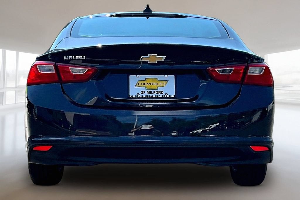 2022 Chevrolet Malibu LS