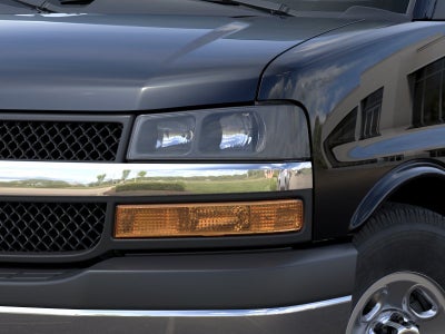 2026 Chevrolet Express Passenger 1LT