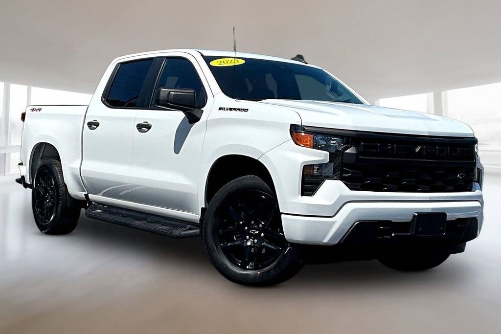 2023 Chevrolet Silverado 1500 Custom