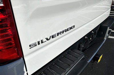 2022 Chevrolet Silverado 1500 LT (2FL)