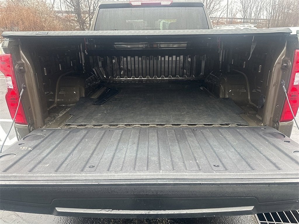 2023 Chevrolet Silverado 1500 LT (2FL)