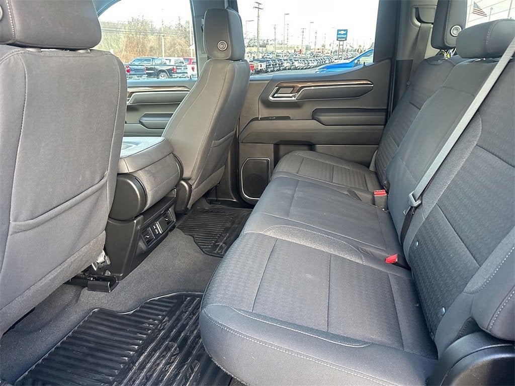 2023 Chevrolet Silverado 1500 LT (2FL)