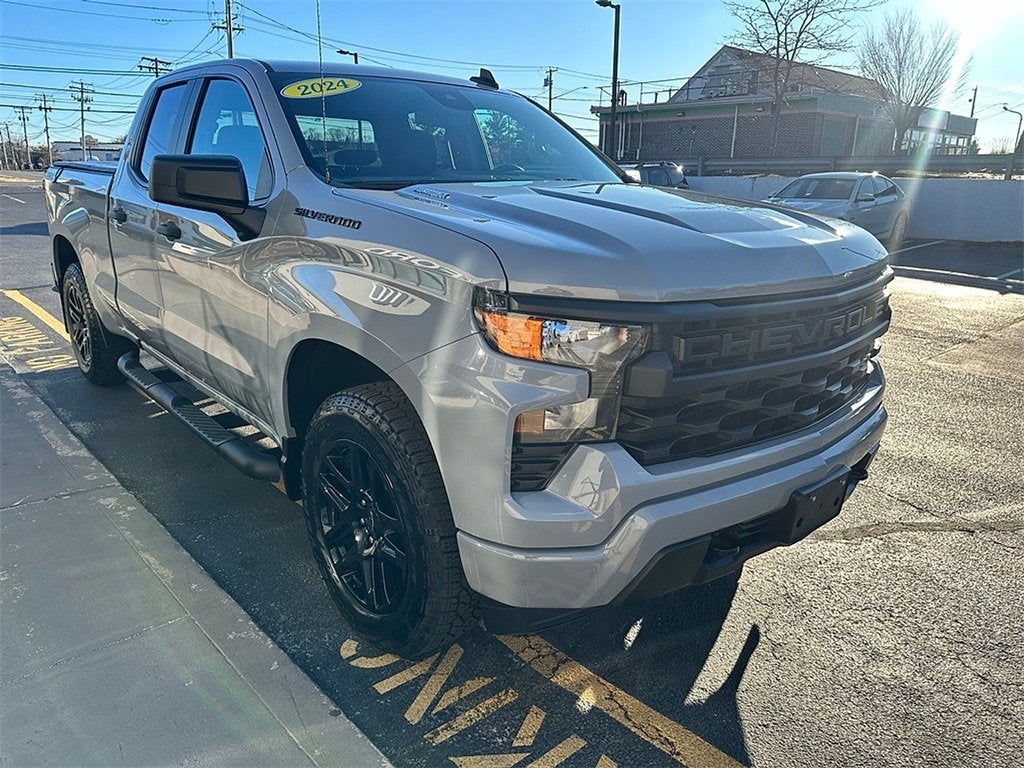 2024 Chevrolet Silverado 1500 Custom