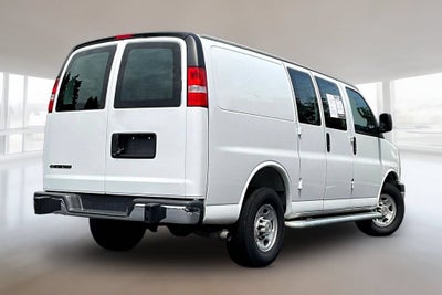 2025 Chevrolet Express Cargo WT