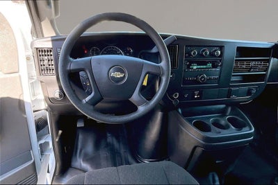 2024 Chevrolet Express Cargo 2500 WT