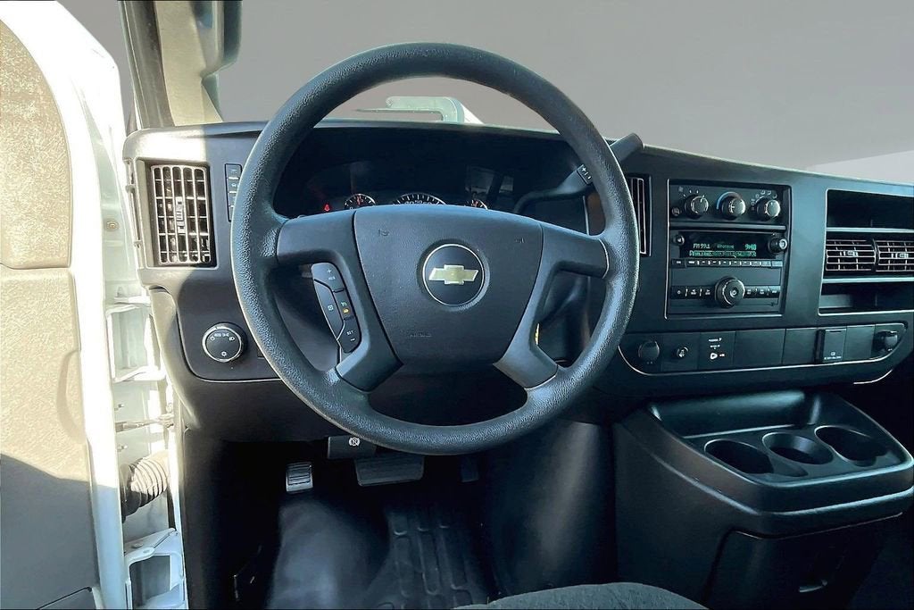 2024 Chevrolet Express Cargo 2500 WT