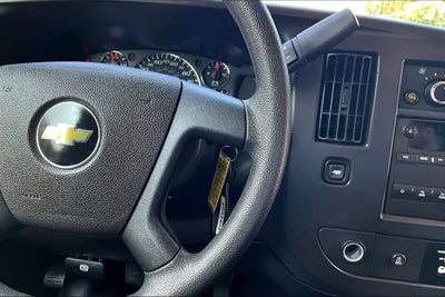 2025 Chevrolet Express Cargo WT
