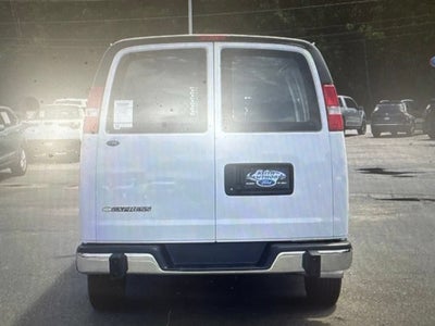 2025 Chevrolet Express Cargo WT
