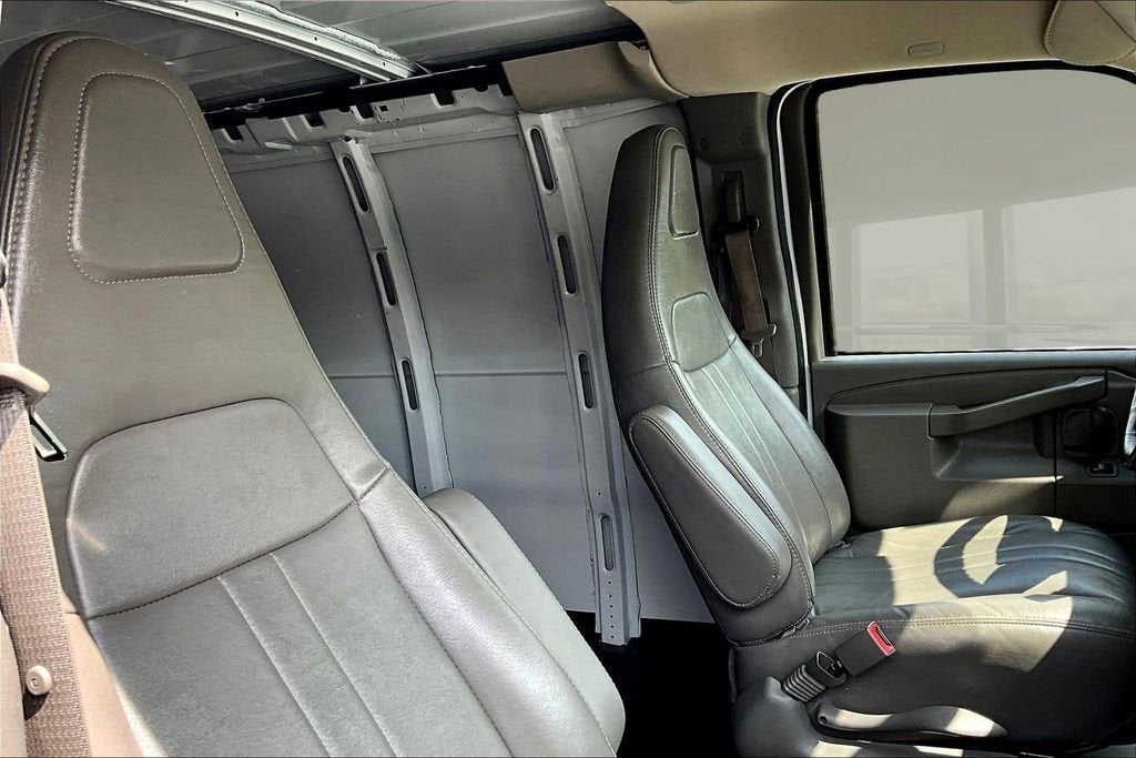 2023 Chevrolet Express Cargo 2500 WT