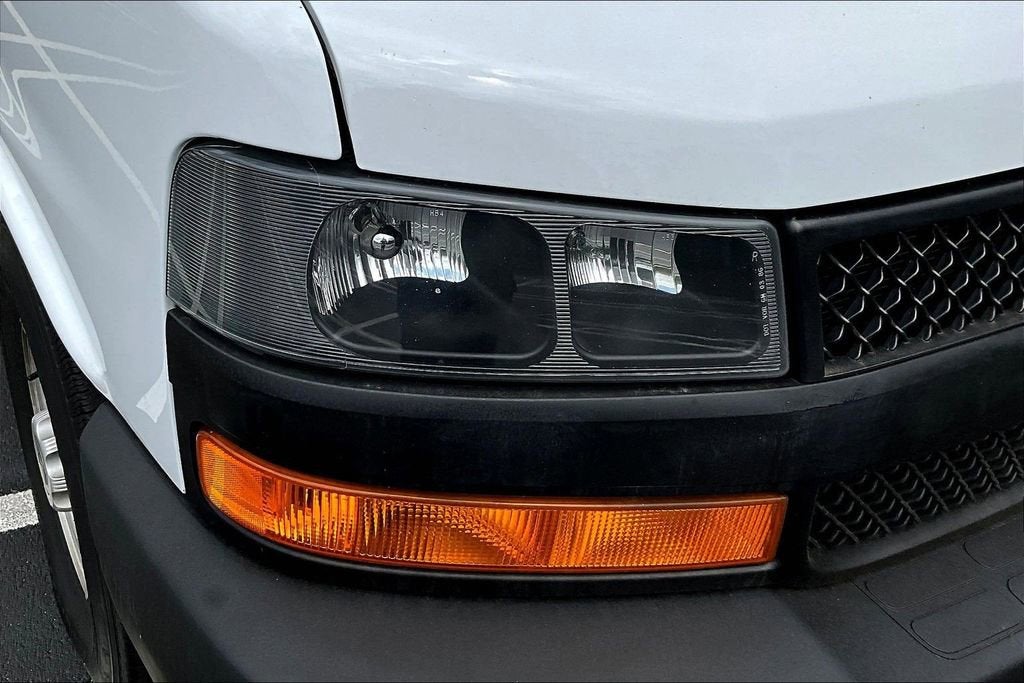 2023 Chevrolet Express Cargo 2500 WT