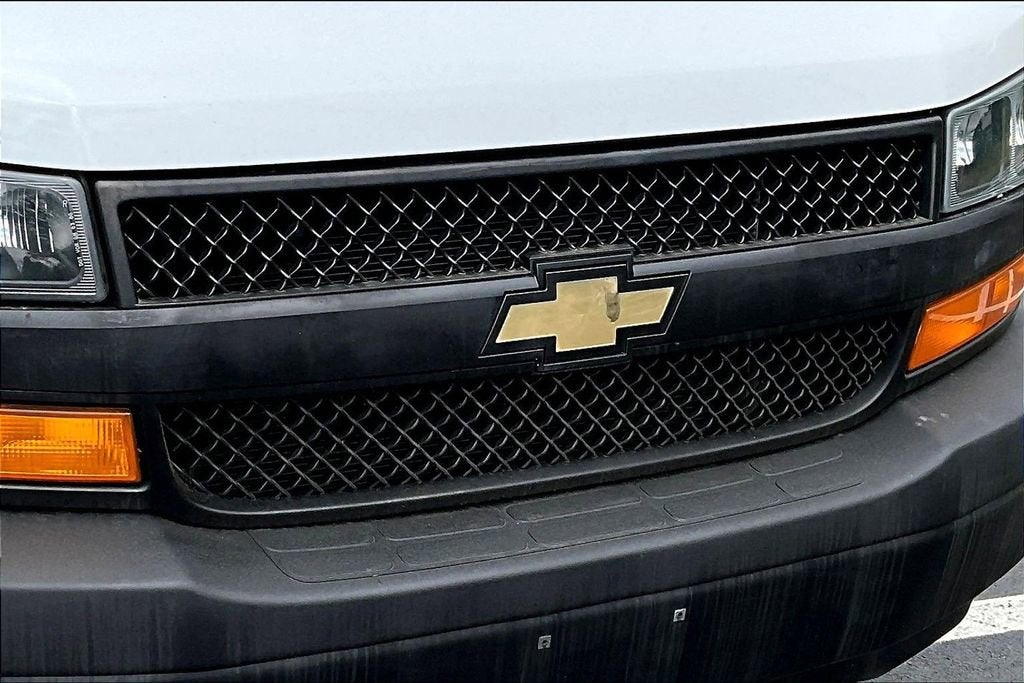 2023 Chevrolet Express Cargo 2500 WT