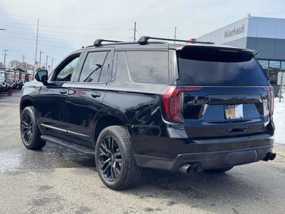 2023 GMC Yukon SLT