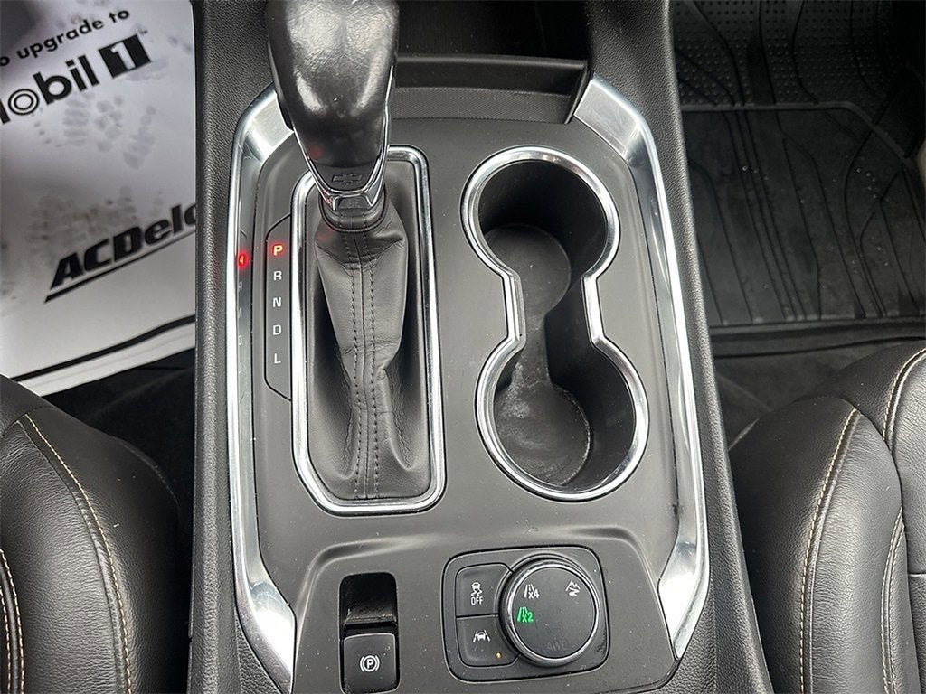 2021 Chevrolet Traverse LT Leather