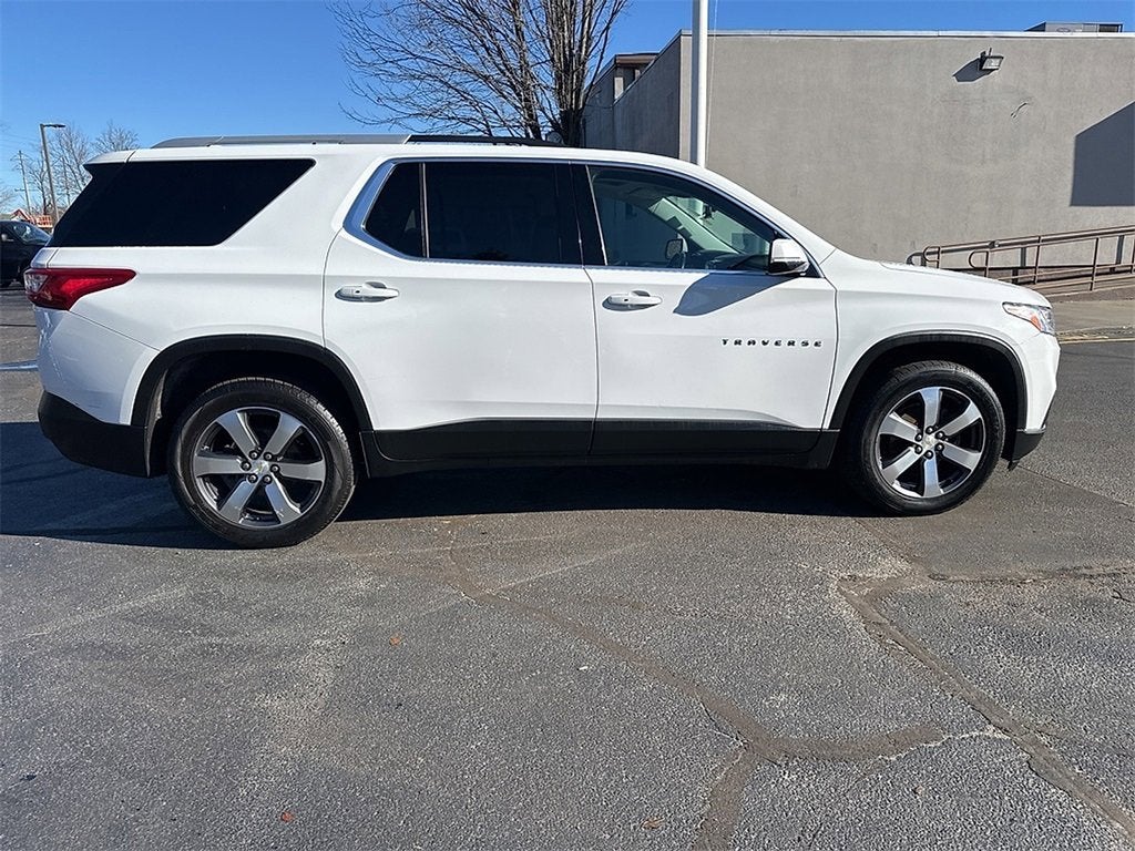 2018 Chevrolet Traverse LT Leather