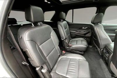 2022 Chevrolet Traverse LT Leather