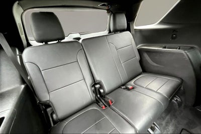2022 Chevrolet Traverse LT Leather