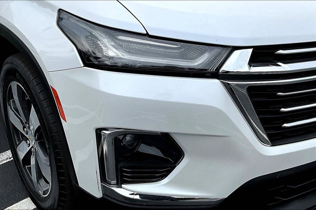 2022 Chevrolet Traverse LT Leather