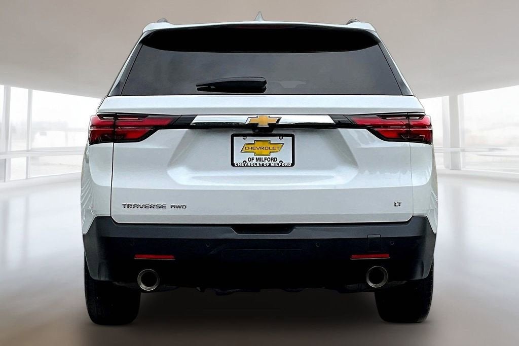 2022 Chevrolet Traverse LT Leather