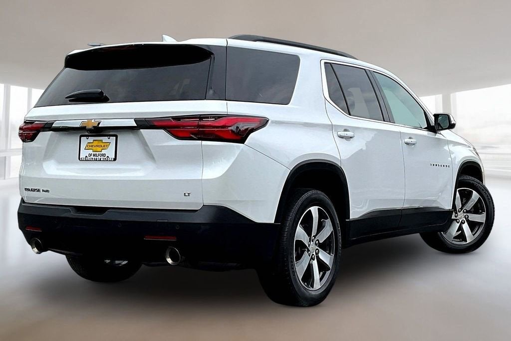 2022 Chevrolet Traverse LT Leather