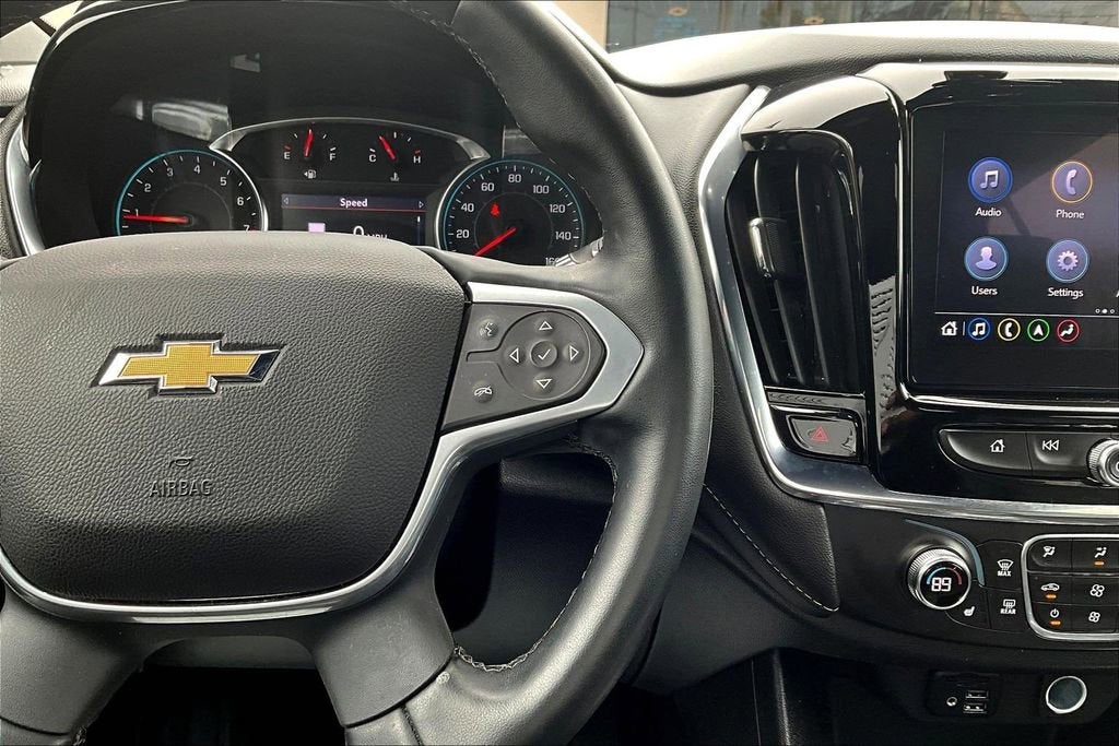 2023 Chevrolet Traverse LT Leather