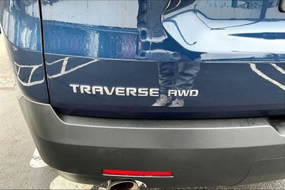 2023 Chevrolet Traverse LT Leather