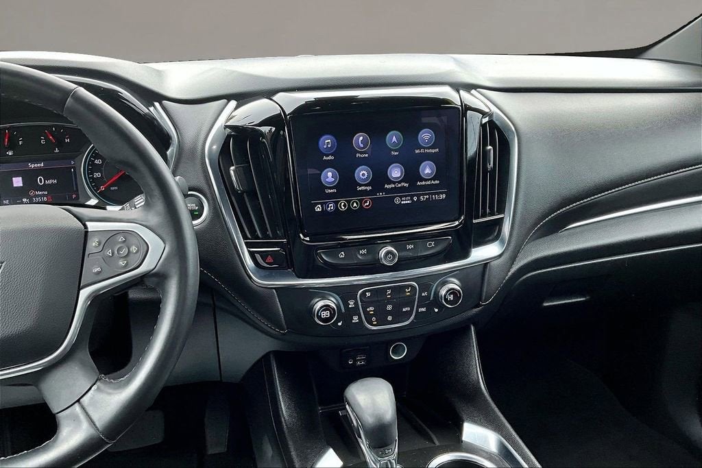 2023 Chevrolet Traverse LT Leather