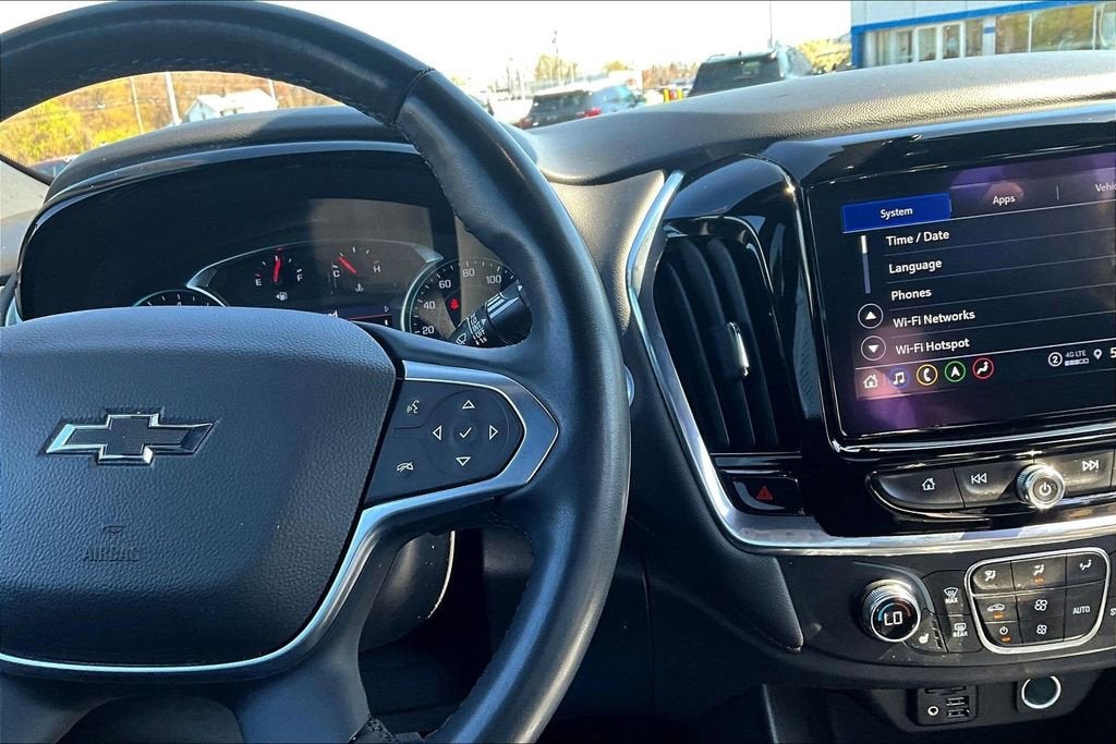 2023 Chevrolet Traverse RS