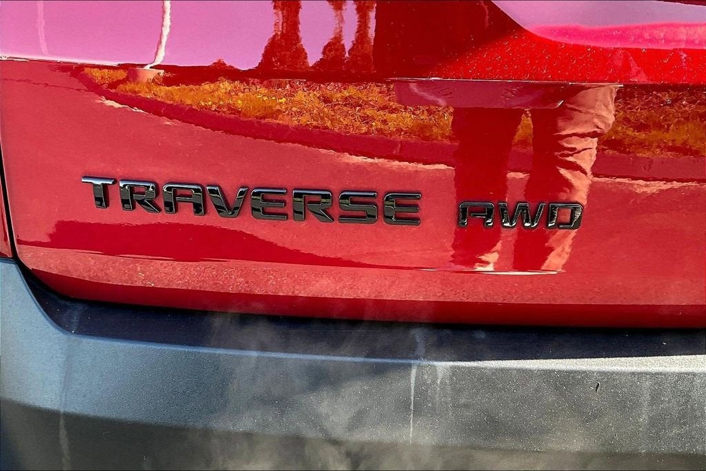 2023 Chevrolet Traverse RS