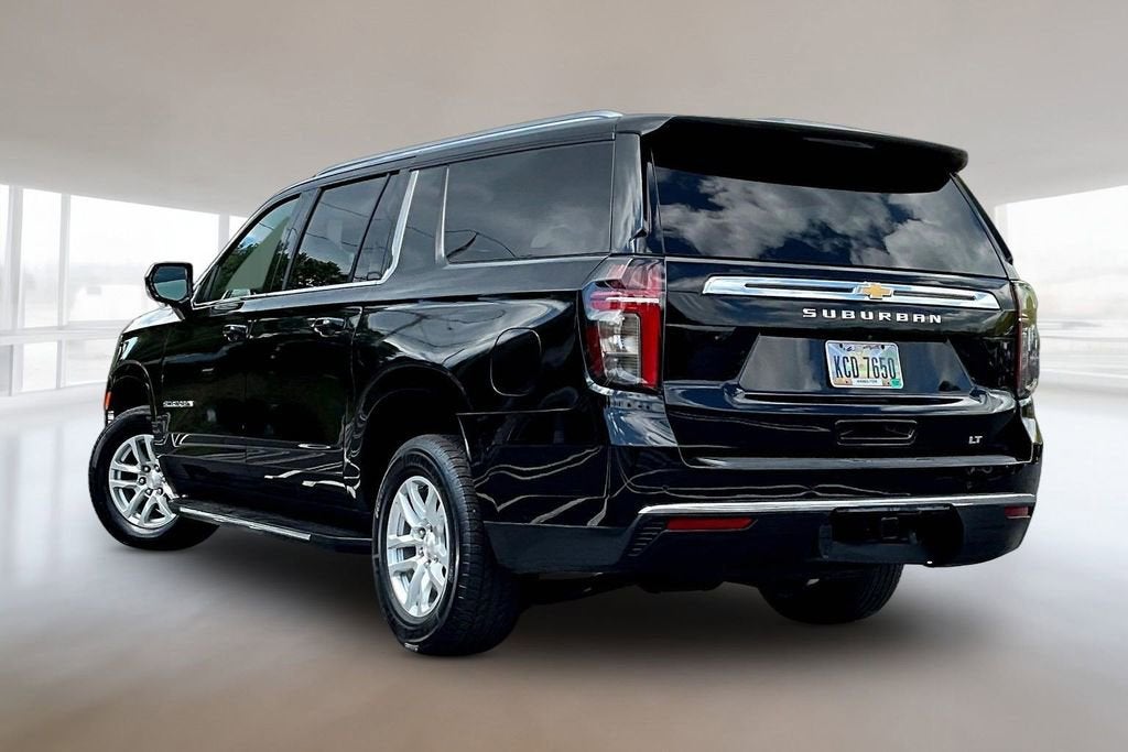 2024 Chevrolet Suburban LT