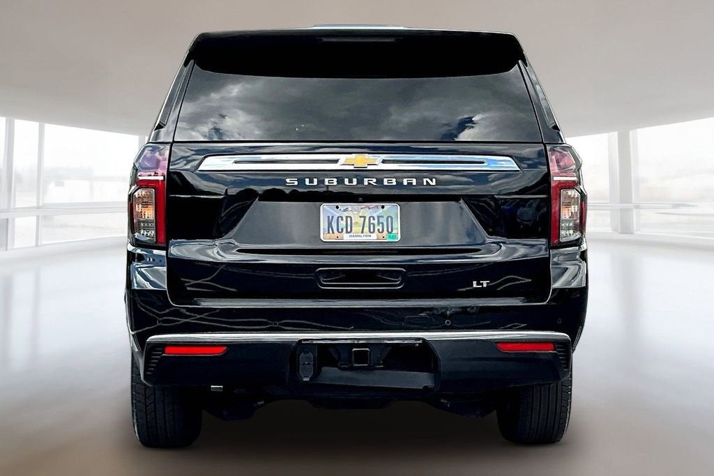 2024 Chevrolet Suburban LT
