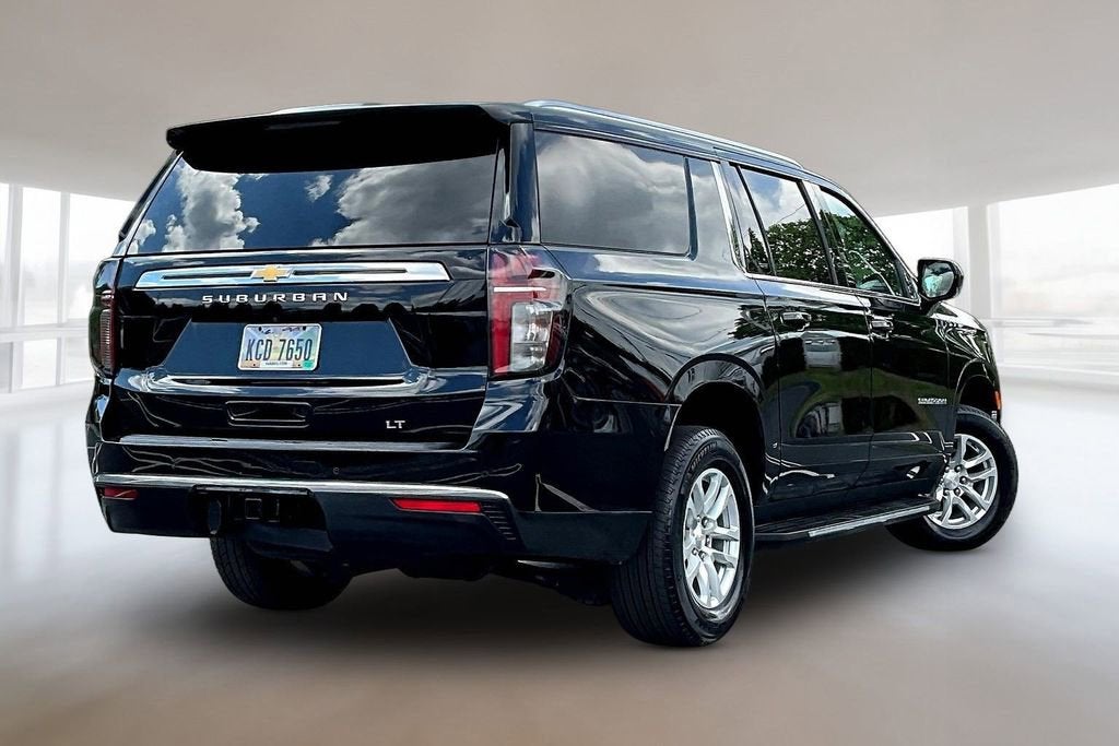 2024 Chevrolet Suburban LT