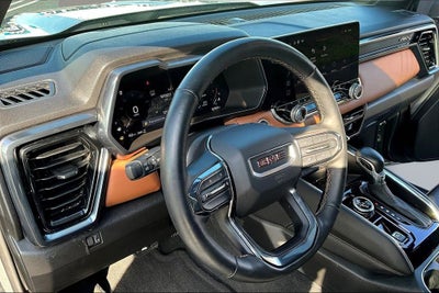 2024 GMC Canyon AT4