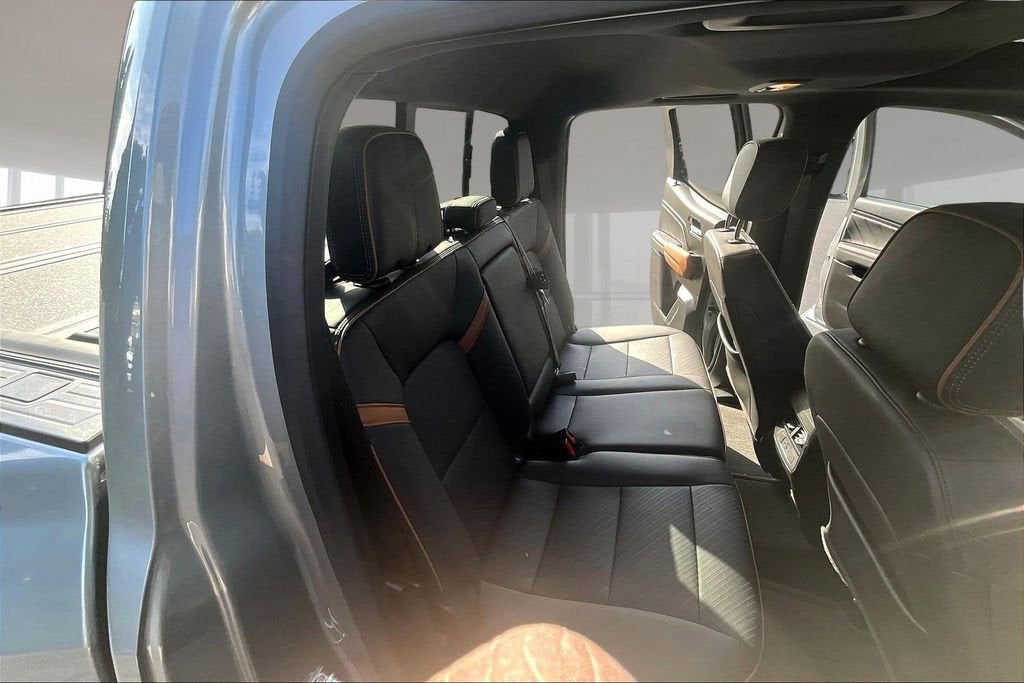 2024 GMC Canyon AT4