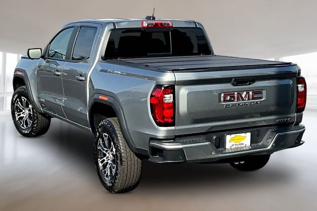 2024 GMC Canyon AT4