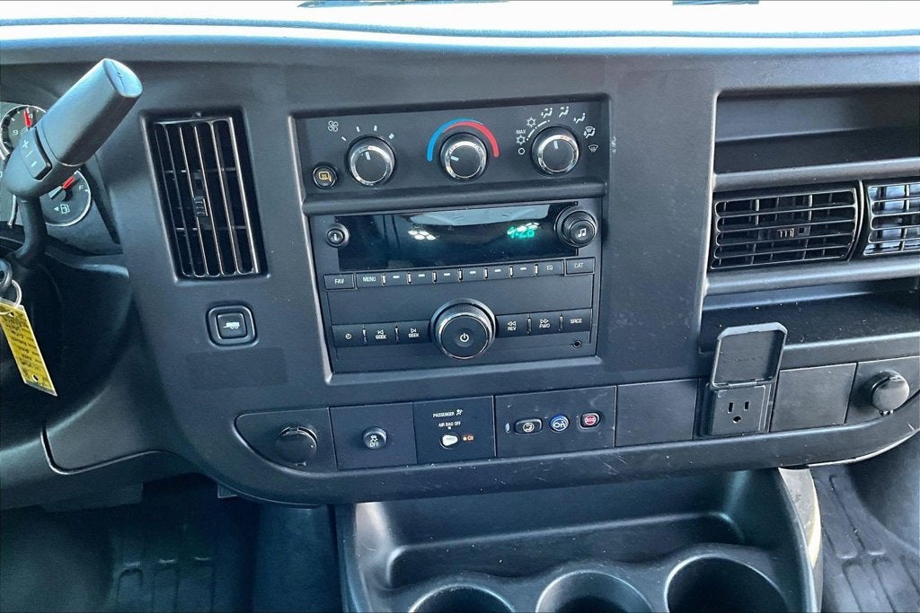 2025 GMC Savana Cargo Work Van