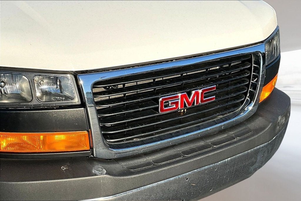 2025 GMC Savana Cargo Work Van