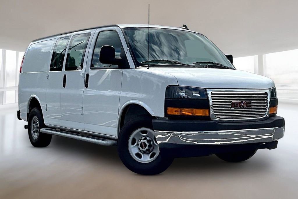 2024 GMC Savana 2500's photo